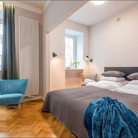 Poznanska P&O Apartments Варшава Екстериор снимка