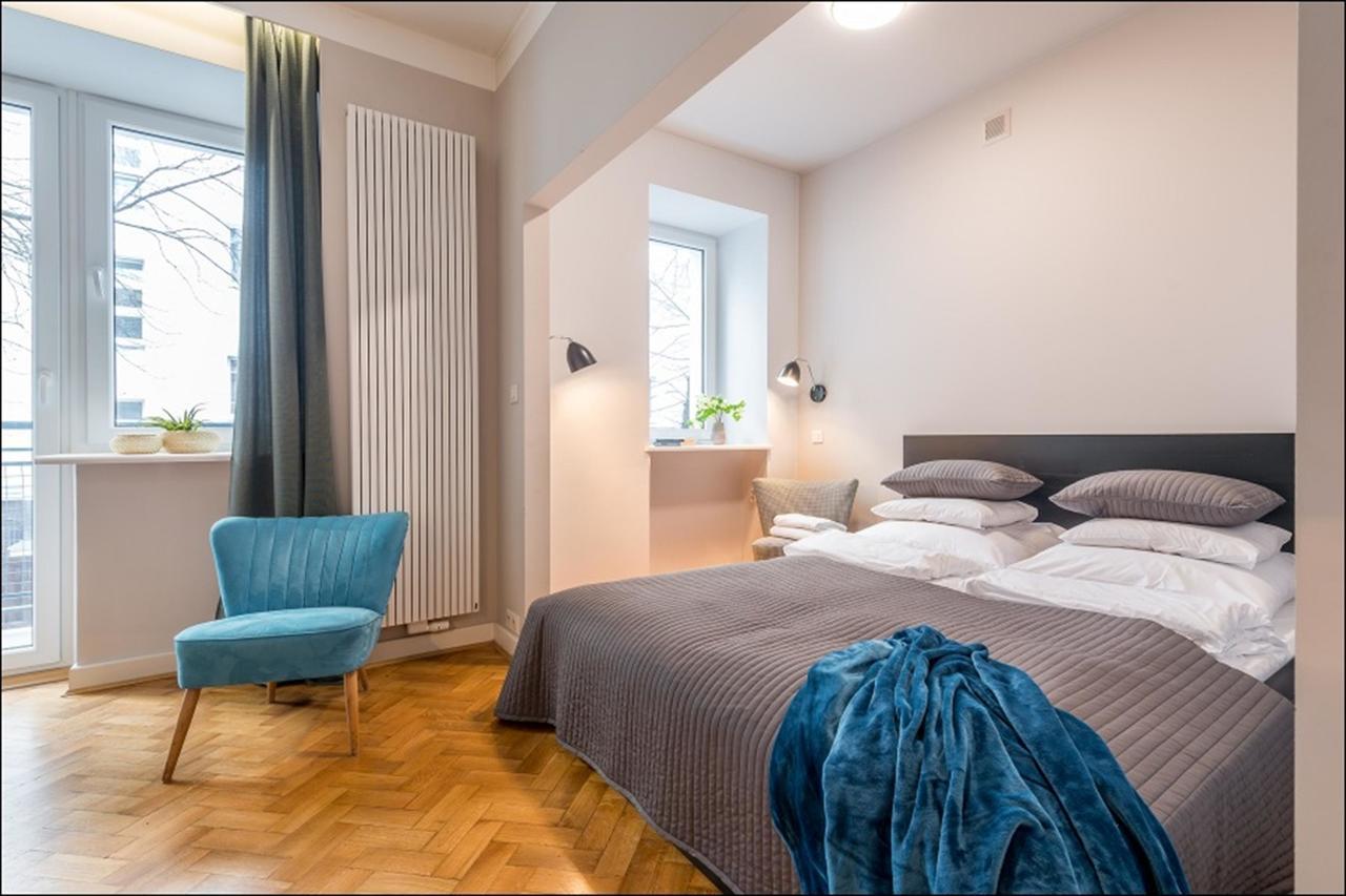Poznanska P&O Apartments Варшава Екстериор снимка